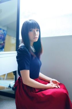 漂亮的女邻居6